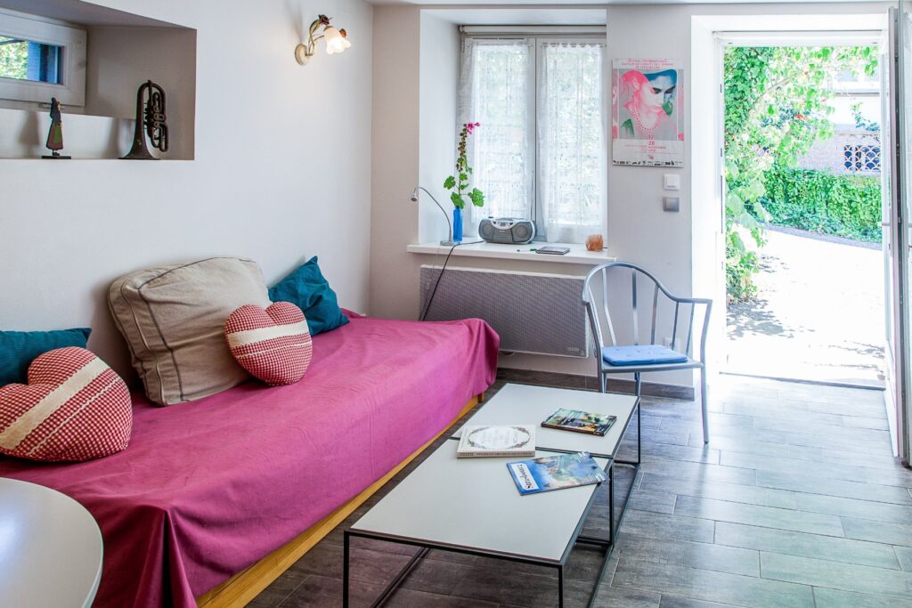 alsace strasbourg studio des musiciens grand est meuble hotel