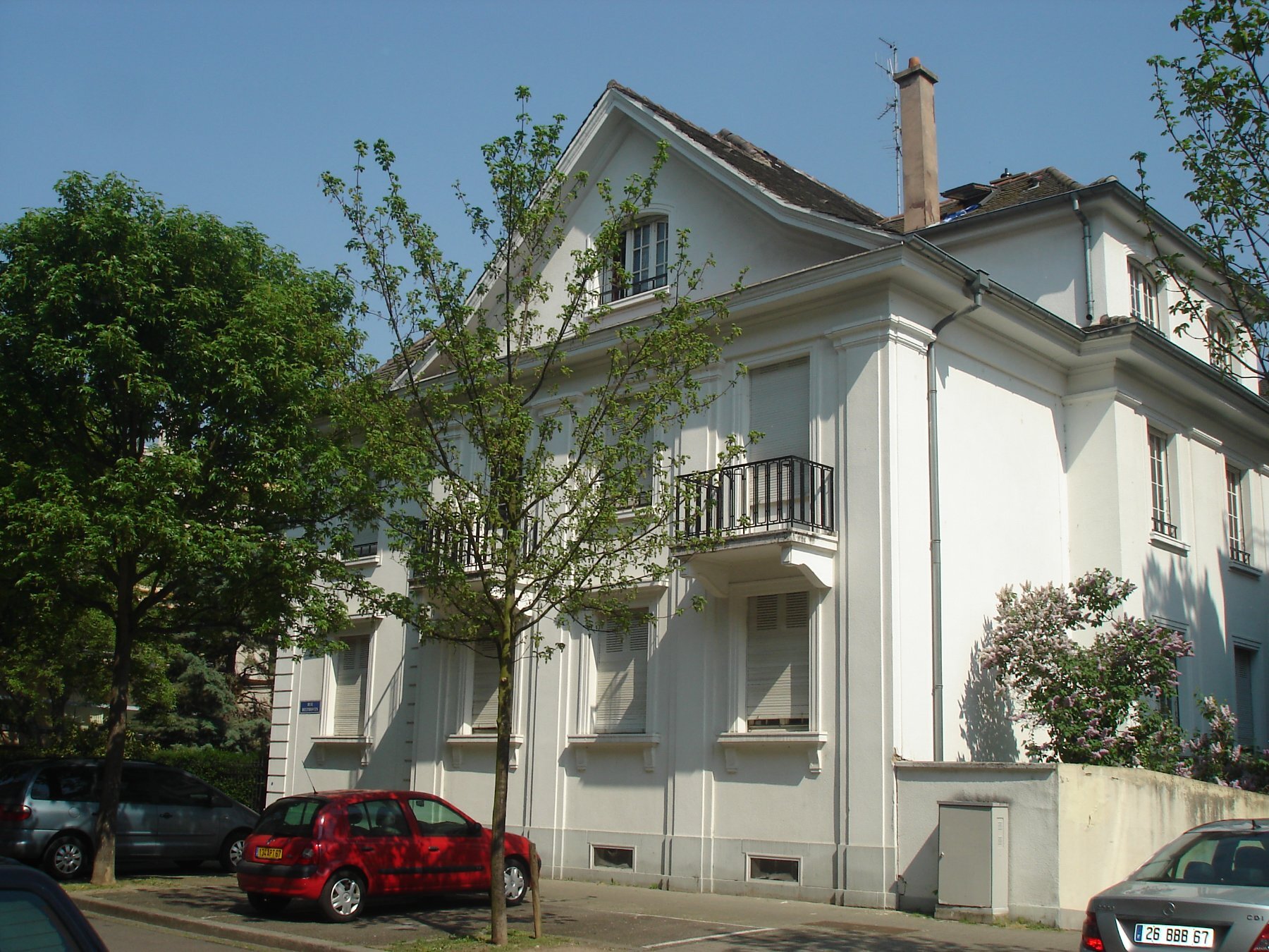 hotel studio des musiciens grand est meuble